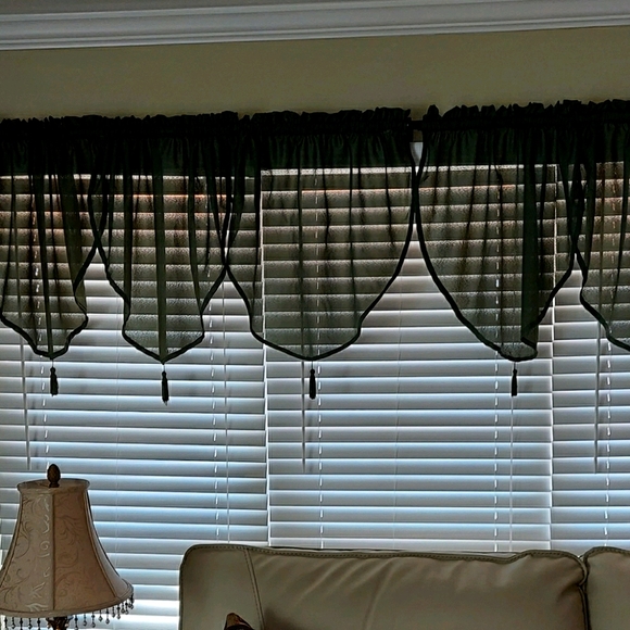COPY - Valances (5)